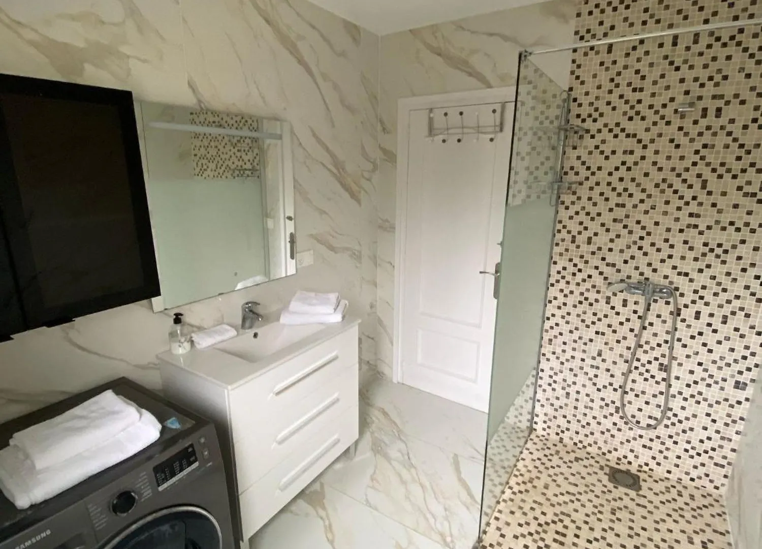 Requesens Playa Apartment Empuriabrava