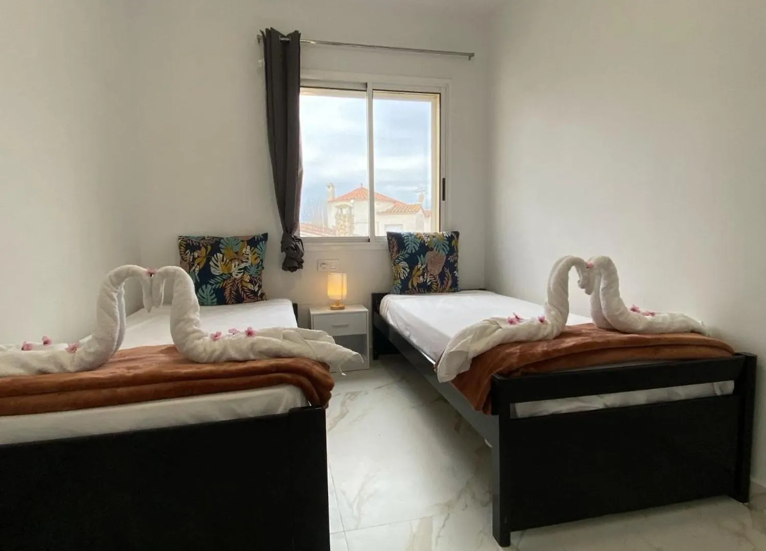 Requesens Playa Apartment Empuriabrava