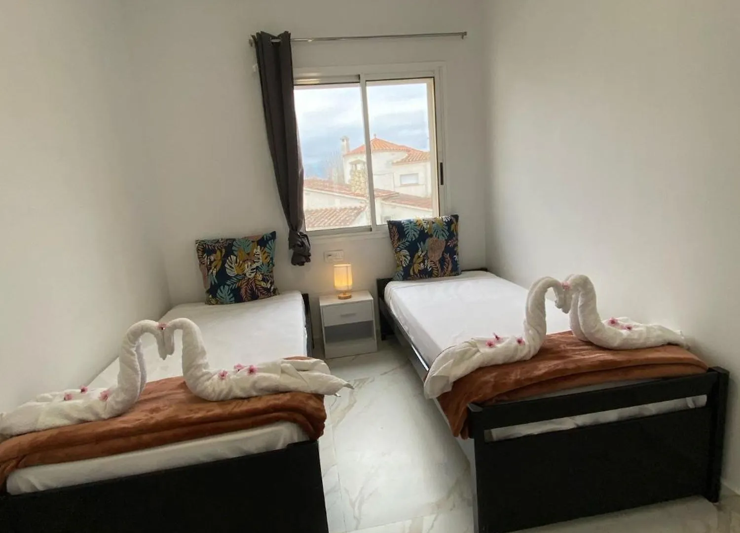 Requesens Playa Apartment Empuriabrava